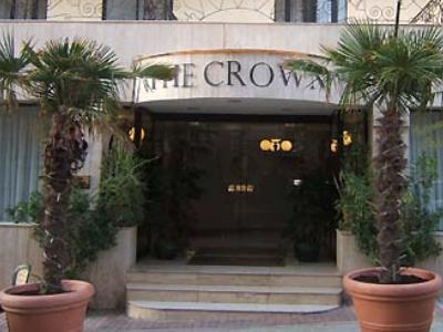 The Crown Hotel Buġibba Exteriör bild